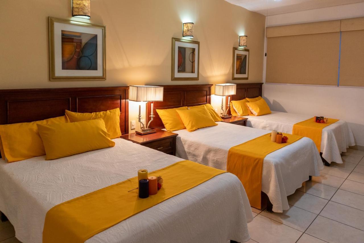 Hotel San Antonio อากวสคาเลียนเทส ภายนอก รูปภาพ